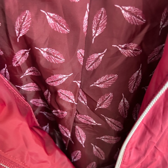 LC Waikiki Outerwear Women’s Rain Jacket Full Zip W Hood Wine Color
Size L - Picture 12 of 14